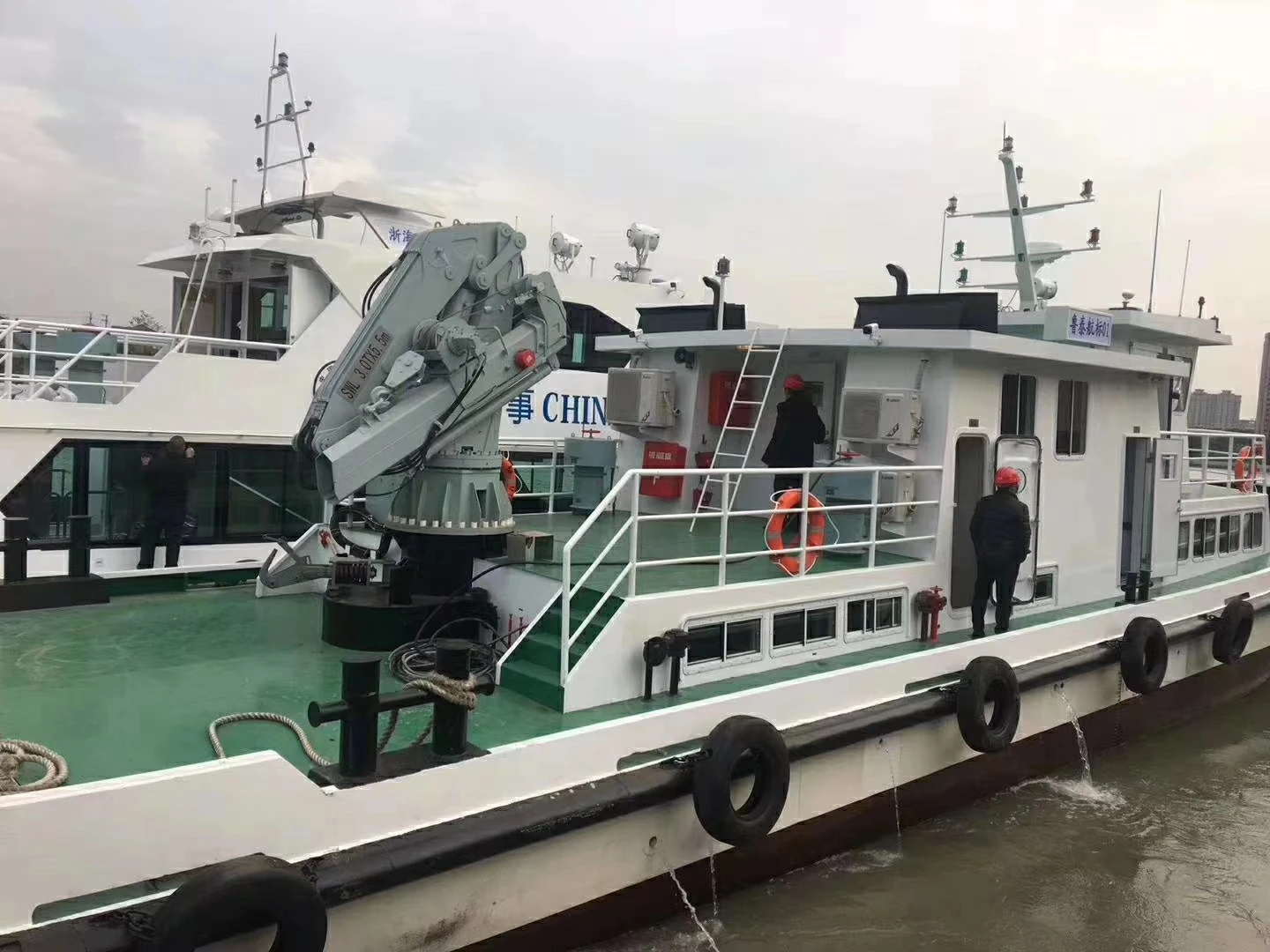 11 TON 12 T 12000 KG Made in China New Hydraulic Mini Small Marine Crane Knuckle Boom Crane Factory Direct Sales