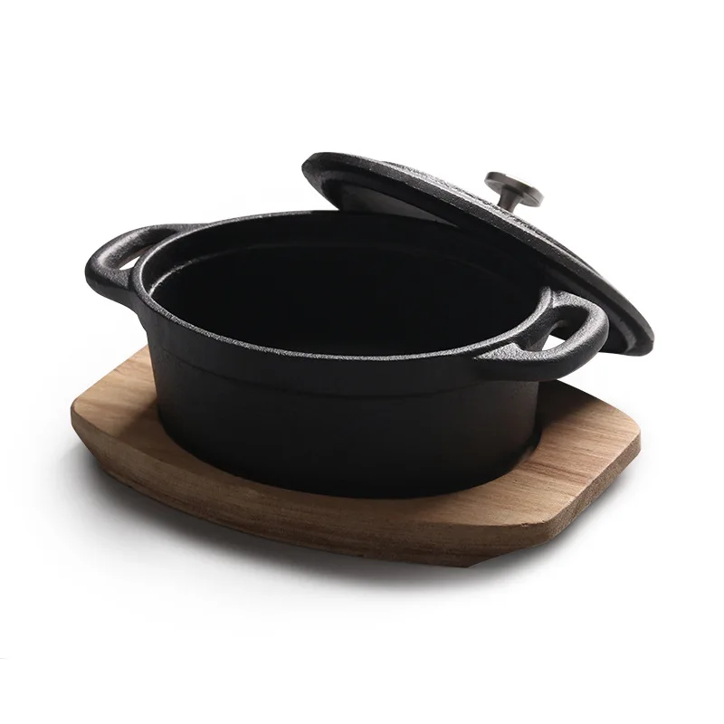 14cm Oval Mini Cooking Pot with Wooden Base Kitchen Cookware Cast Iron Casserole