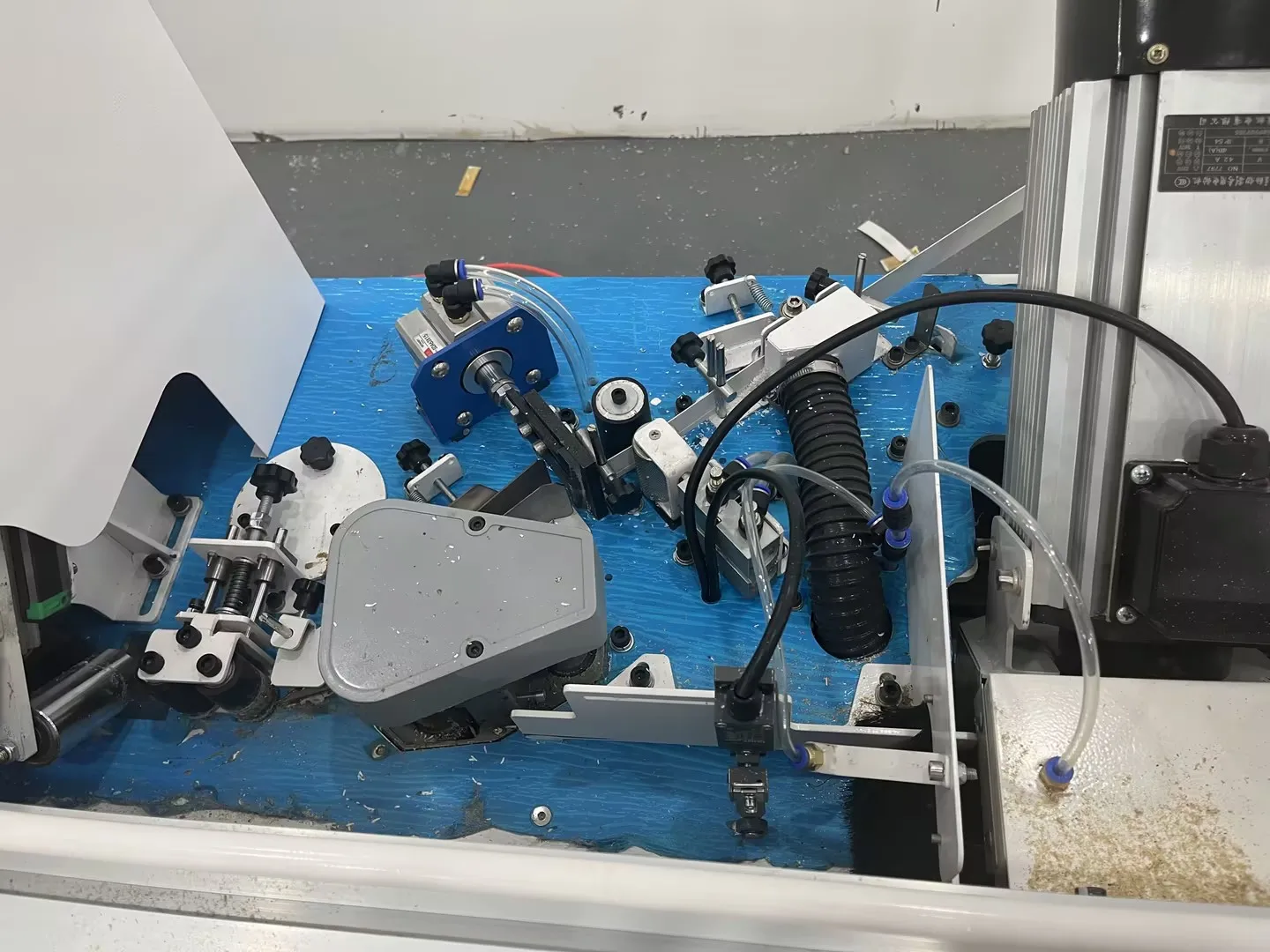 Wholesale New Edgebander Price India Automatic Radius Trimming Edge Banding Machine