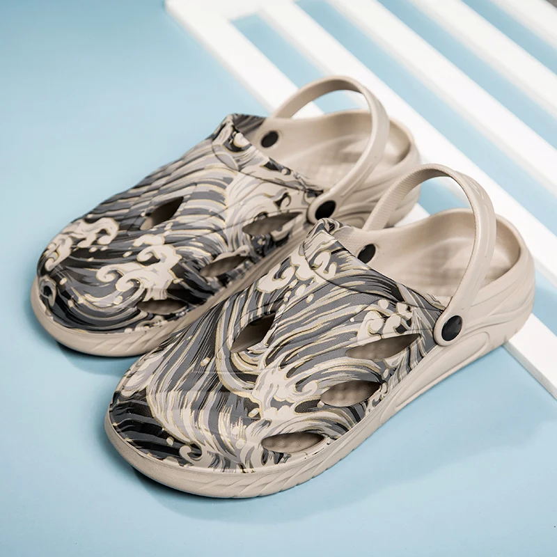 
Uniseason Wholesale Garden Shoes Anti-slip Men big size Clog Sandal Waterproof Eva Clogs 