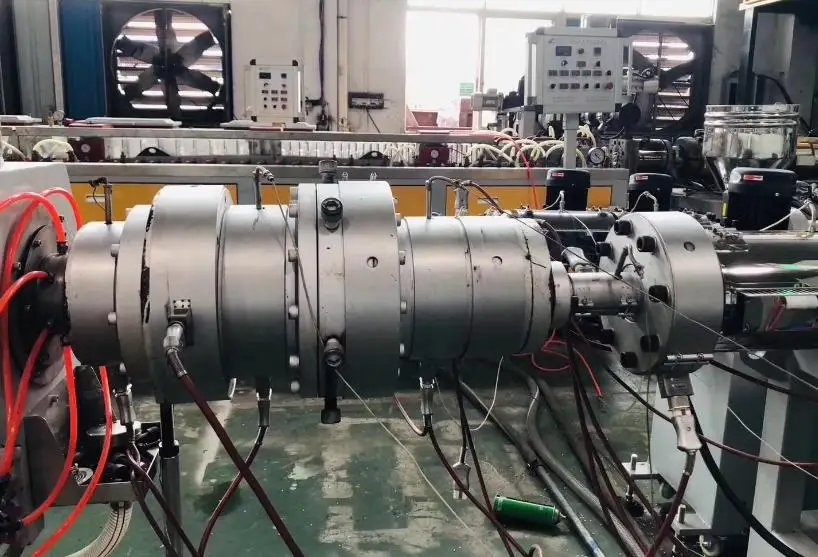  Линия по производству труб 16-63 мм HDPE PP
