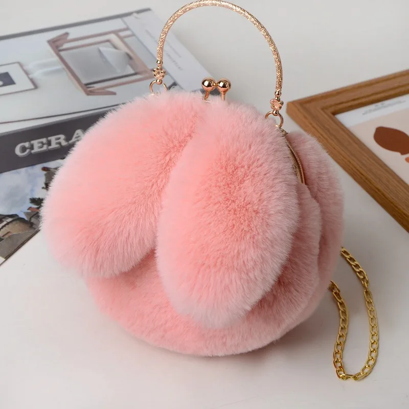 Handheld princess bag faux fur plush bags new chain bag Joker cute rabbit ear handbags cute pink beauty