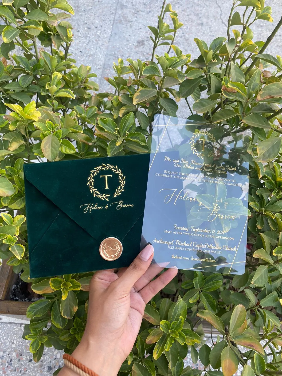 Wholesale custom printing green emerald velvet envelop acrylic card for rustic weddings