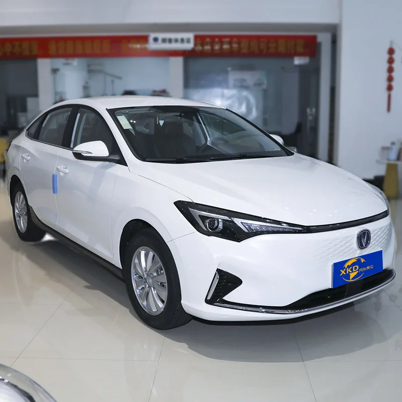 Made In China New Energy Electric Car Changan EADO EV460 Cheap Electric Cars For Sale Range 401KM EV Car