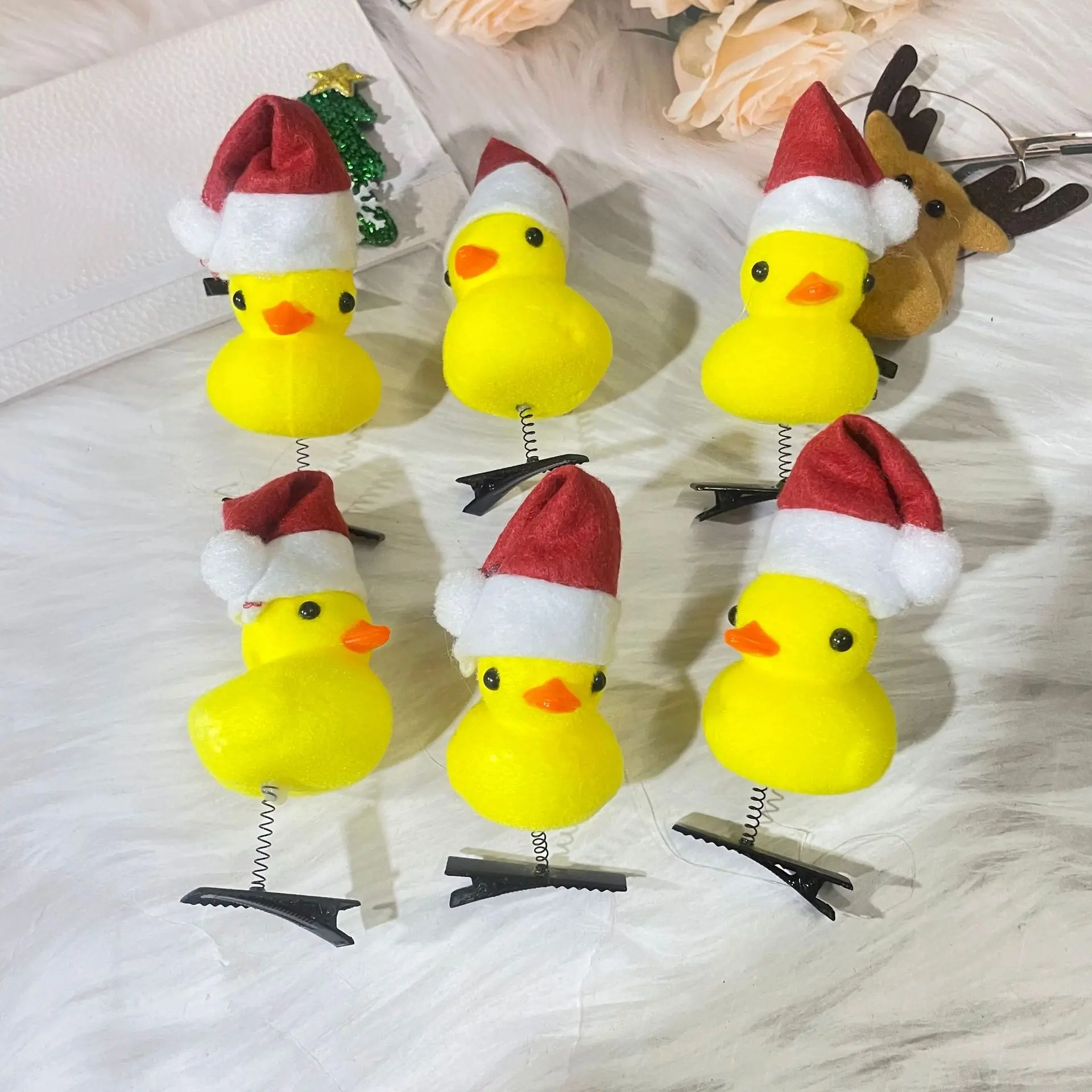New Style Yellow Duck Spring Hairpin Street Stall Cartoon Duck Spring Hairpin Hairgrips For Hair Decoration