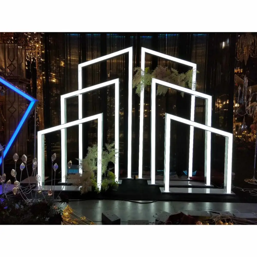 LK20190911-38 Wedding Decoration White Led Light Tunnel Pillar Road Lead White Arch Door Round Backdrop