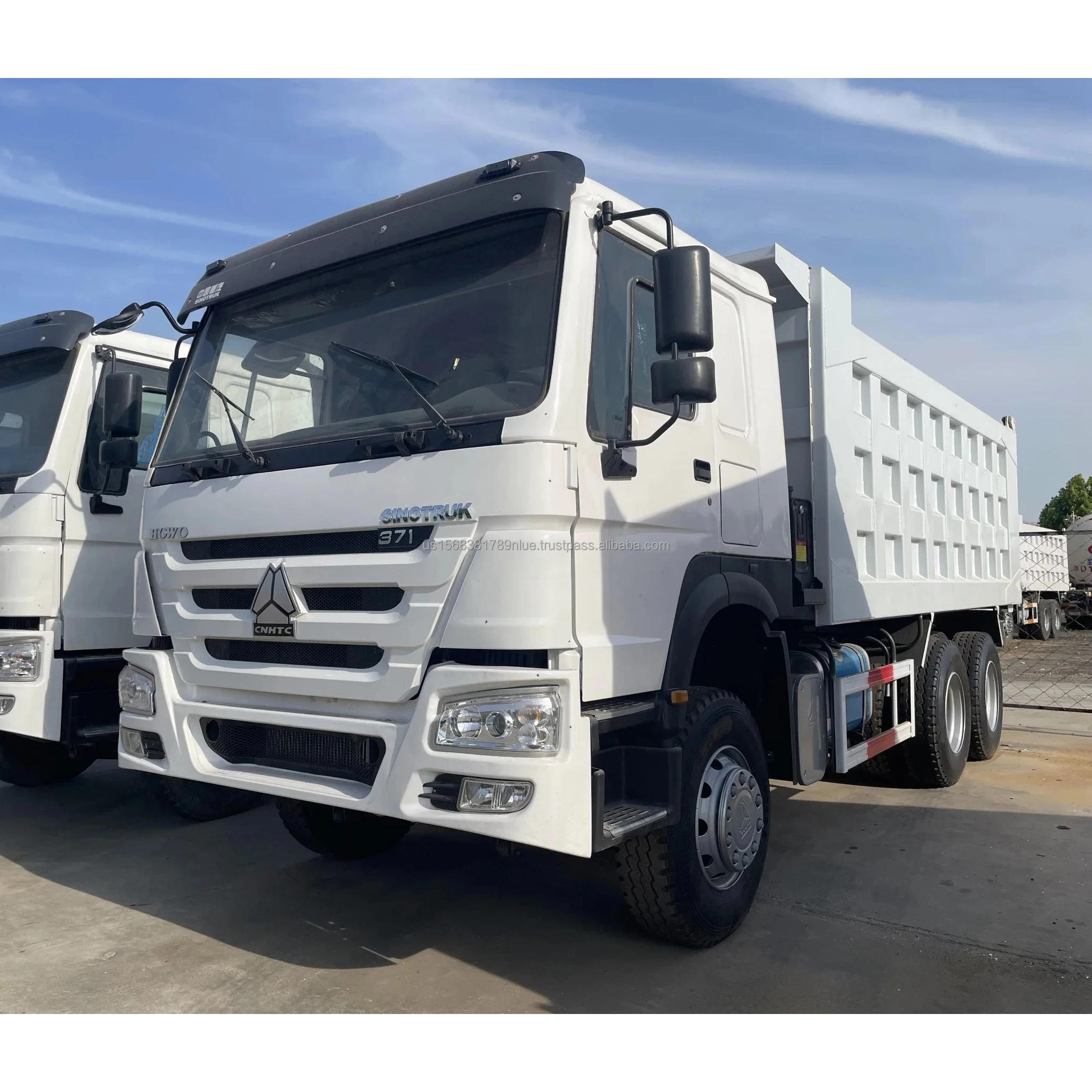 Used Sinotrack Howo 8x4 12 Wheels Mining Tipper Dump Truck for Sale Diesel Manual 6x4 Drive Left Steering