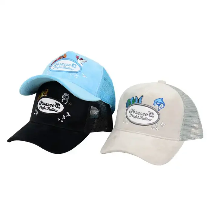 Wholesale Custom Quality Oval Patch Black Velvet Snapback Trucker Hats Mesh Caps