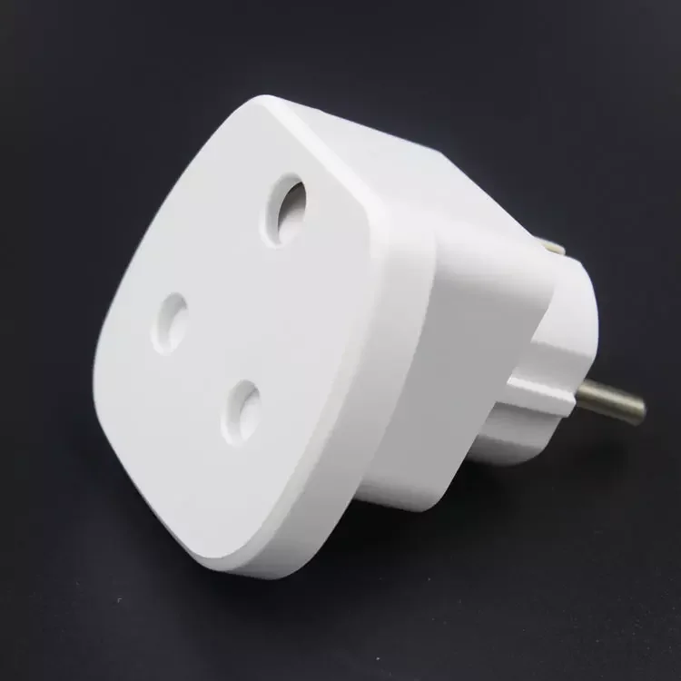 16A Universal US EU UK to South Africa 3pin travel power plug adapter adaptor