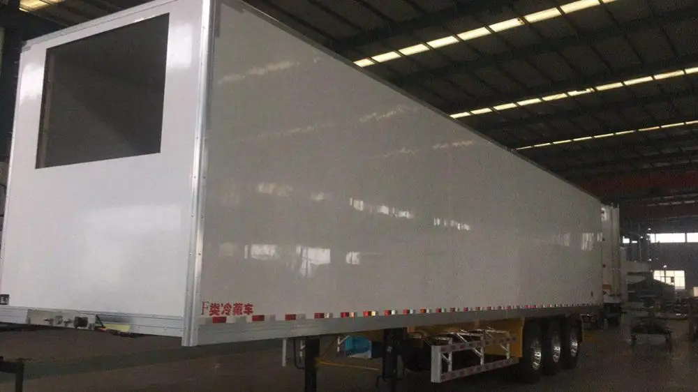 FRP Foton 4*2 Refrigerated Freezer Mini Refrigerator Van Box Truck for Meat transportation