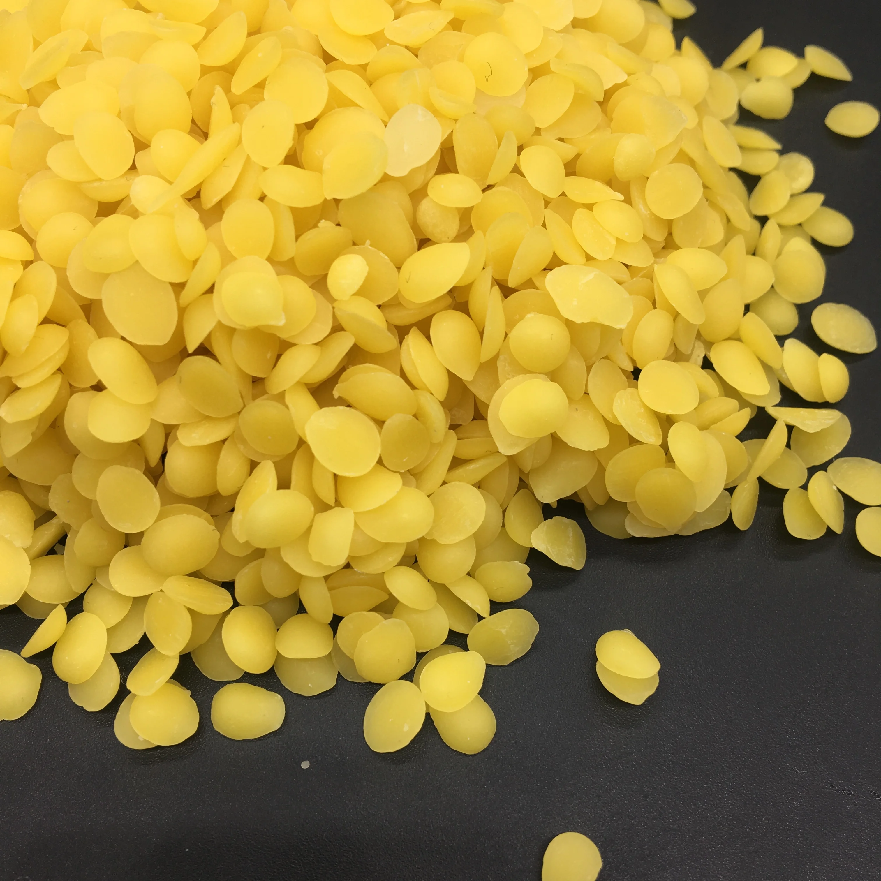 Top quality refined beeswax pellets