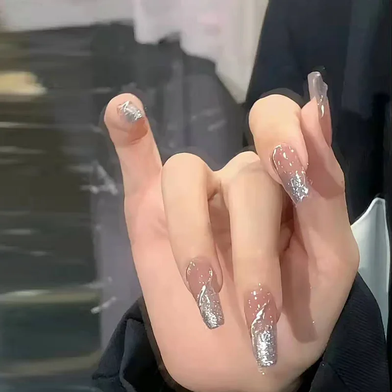 2022 full-coverage artificial nails fake nails private label high quality press-on fake nails with glue Beautiful and generous