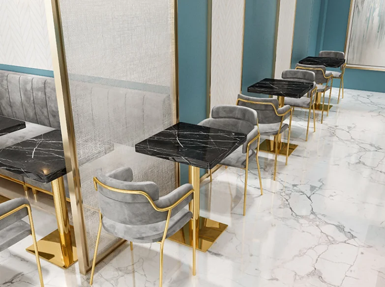 Современный кофейный столик квадратного размера в магазине все формы на выбор