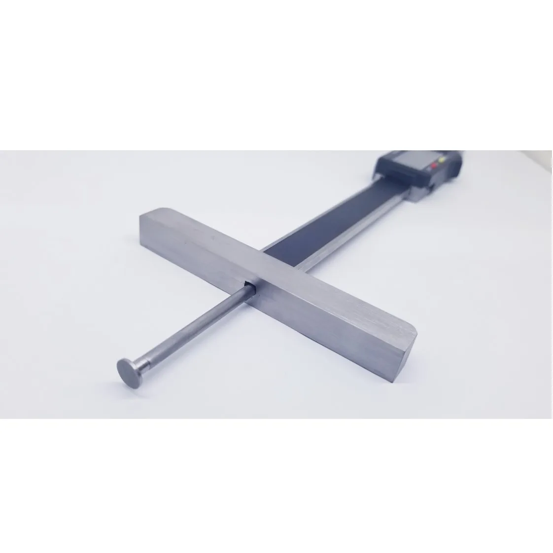 Цифровой глубиномер с тонким стержнем, узкое отверстие, диаметр резьбы шины