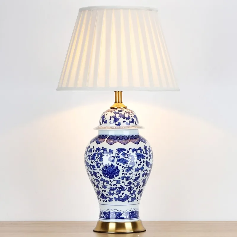
Chinese classical blue and white porcelain table lamp ceramic table lamp 