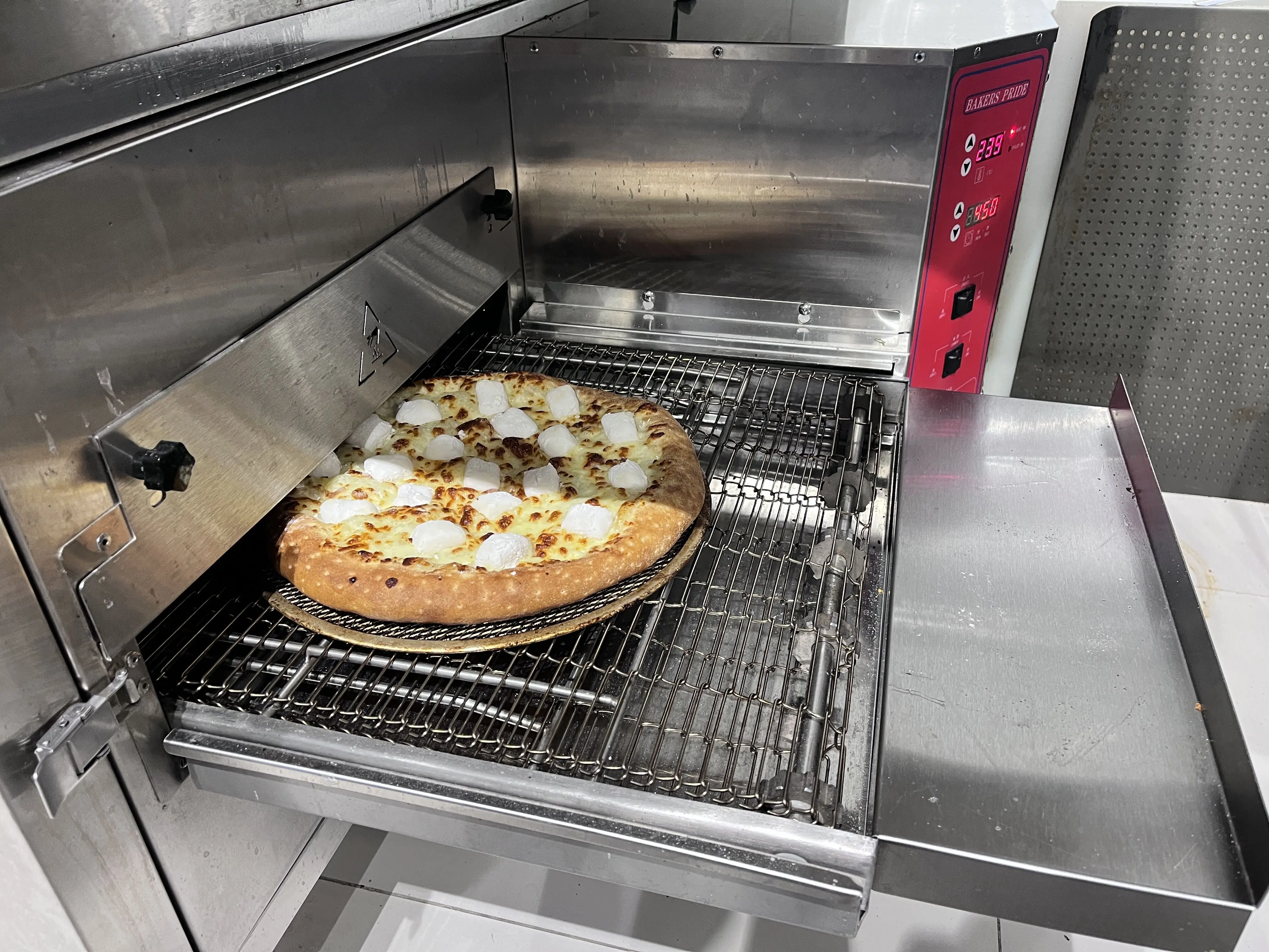 Stainless steel 18 inch convection gas powered pizza food conveyor oven