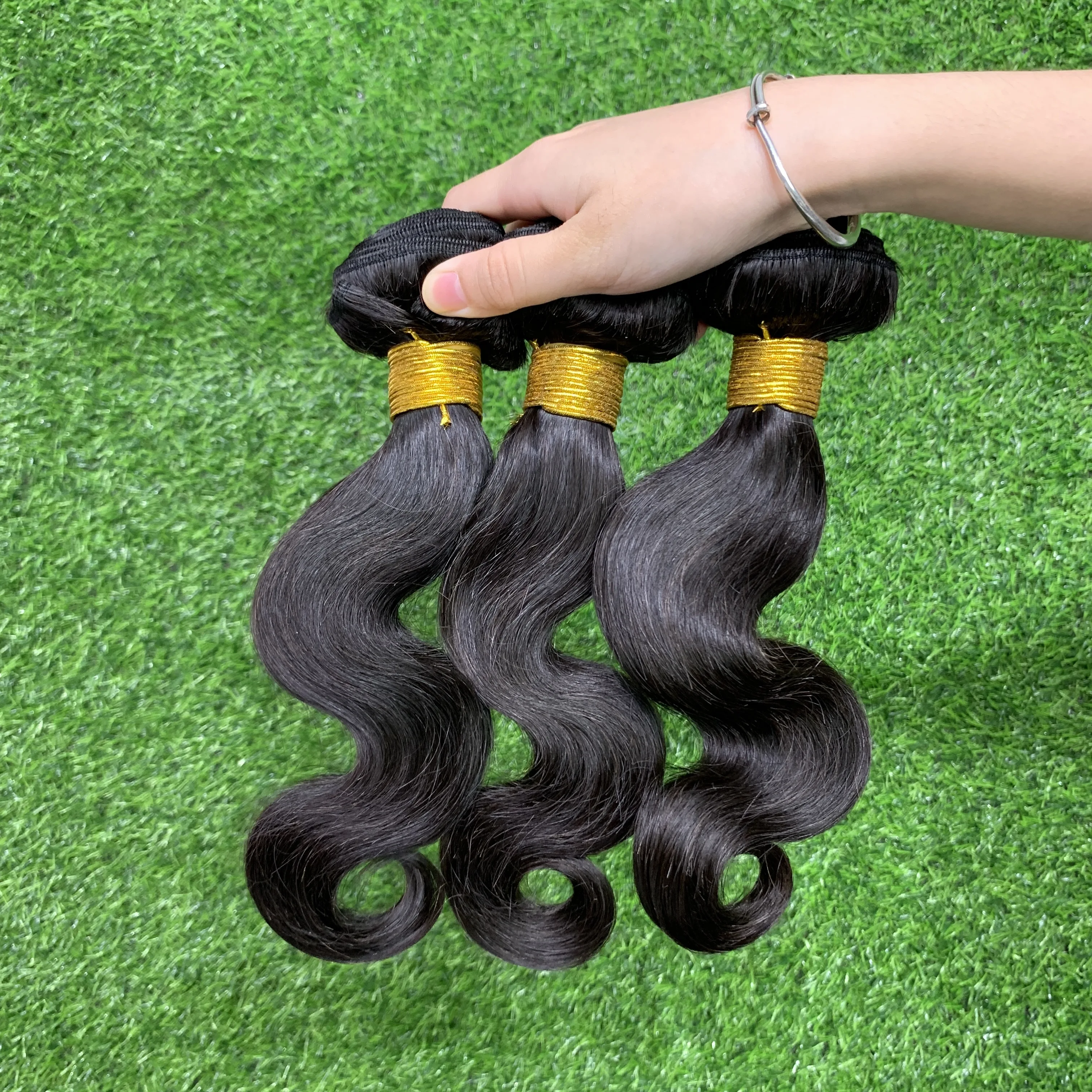 Бразильские человеческие волосы с глубокой волной, плетеные пучки, 8-30 дюймов, 100% натуральные человеческие волосы, выровненные бразильские человеческие волосы с кутикулой, пучки