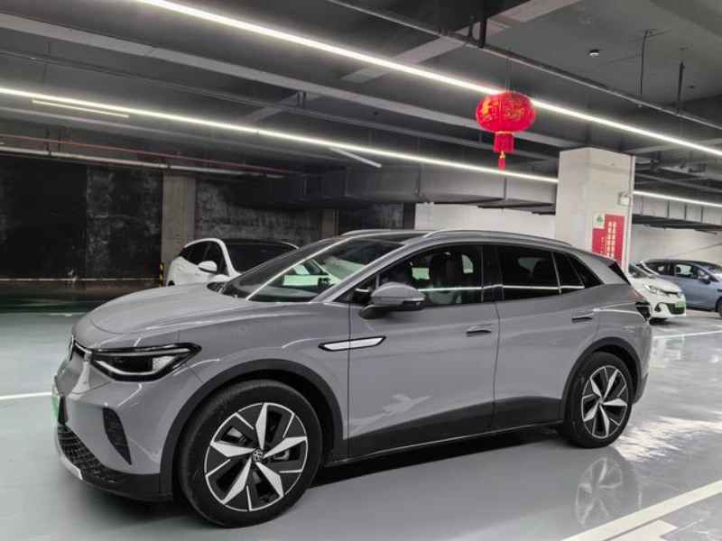 Б/у Volkswagen ID4. CROZZ автомобиль новой энергии 4-колесный 5-местный большой площади без выбросов ID4.CROZZ