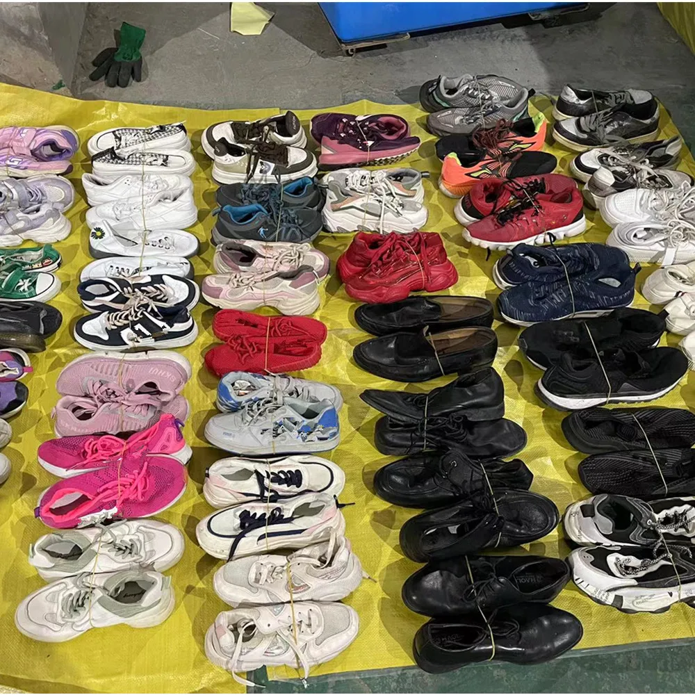 Winter Warm and Fashionable Sports Shoes for Daily Wear Second-hand Inventory Cheap Casual Children