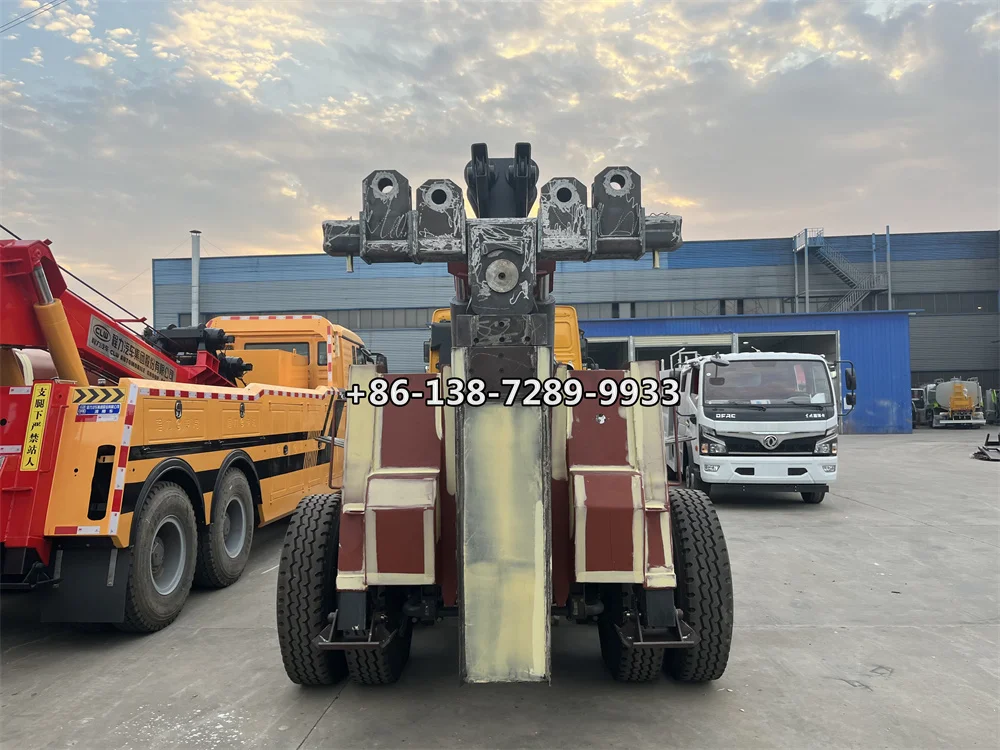 Customized 25t 30t 8x4 Heavy Duty Traffic Accident Bad Car Carrier Recovery Truck Vehicle Wrecker Tow Truck