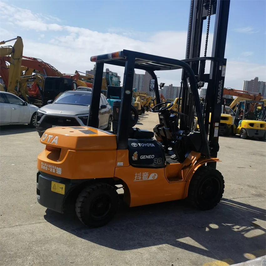 ON SALE Used Forklift Toyota 30 7F with high performance and good quality
