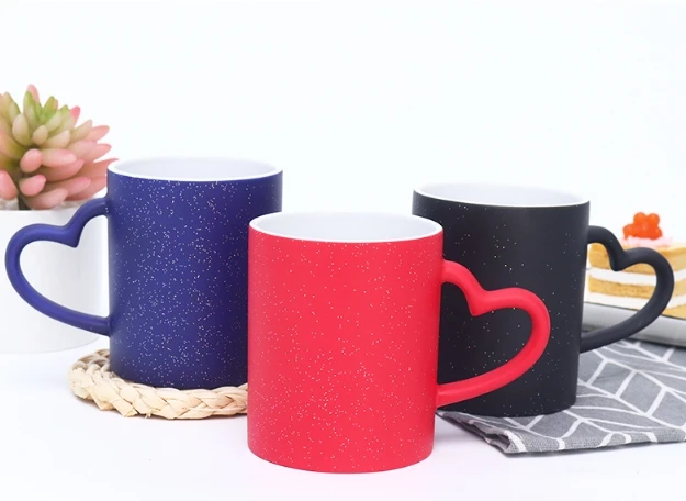 Wholesale Sublimation Ceramic Mug Heat Transfer Color changing Cup with Heart Handle 11oz Magic Mug