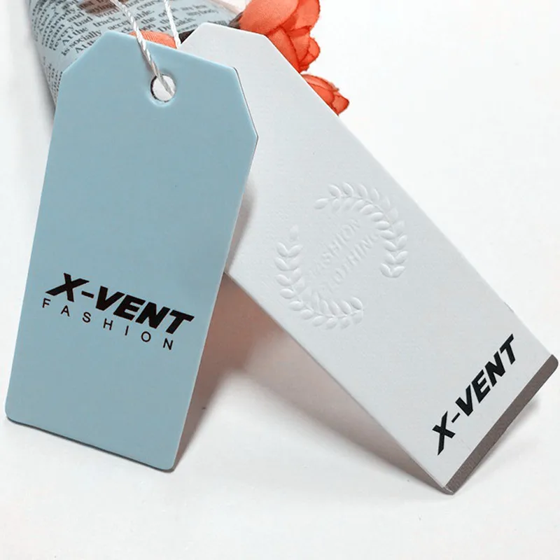 Customized Garment Paper Hangtag Eco Friendly Gold Foil Black Card Hang Tags Logo Swing Hang Tags For Clothing and Jeans