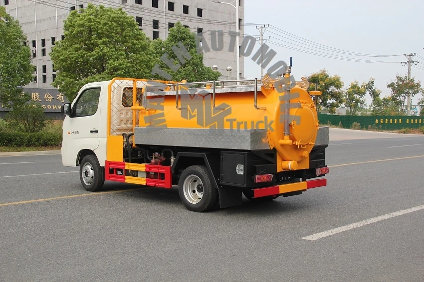Used FOTON FORLAND Super присоска вакуумный грузовик 4x2 Ось 95 л.с. 3000 л