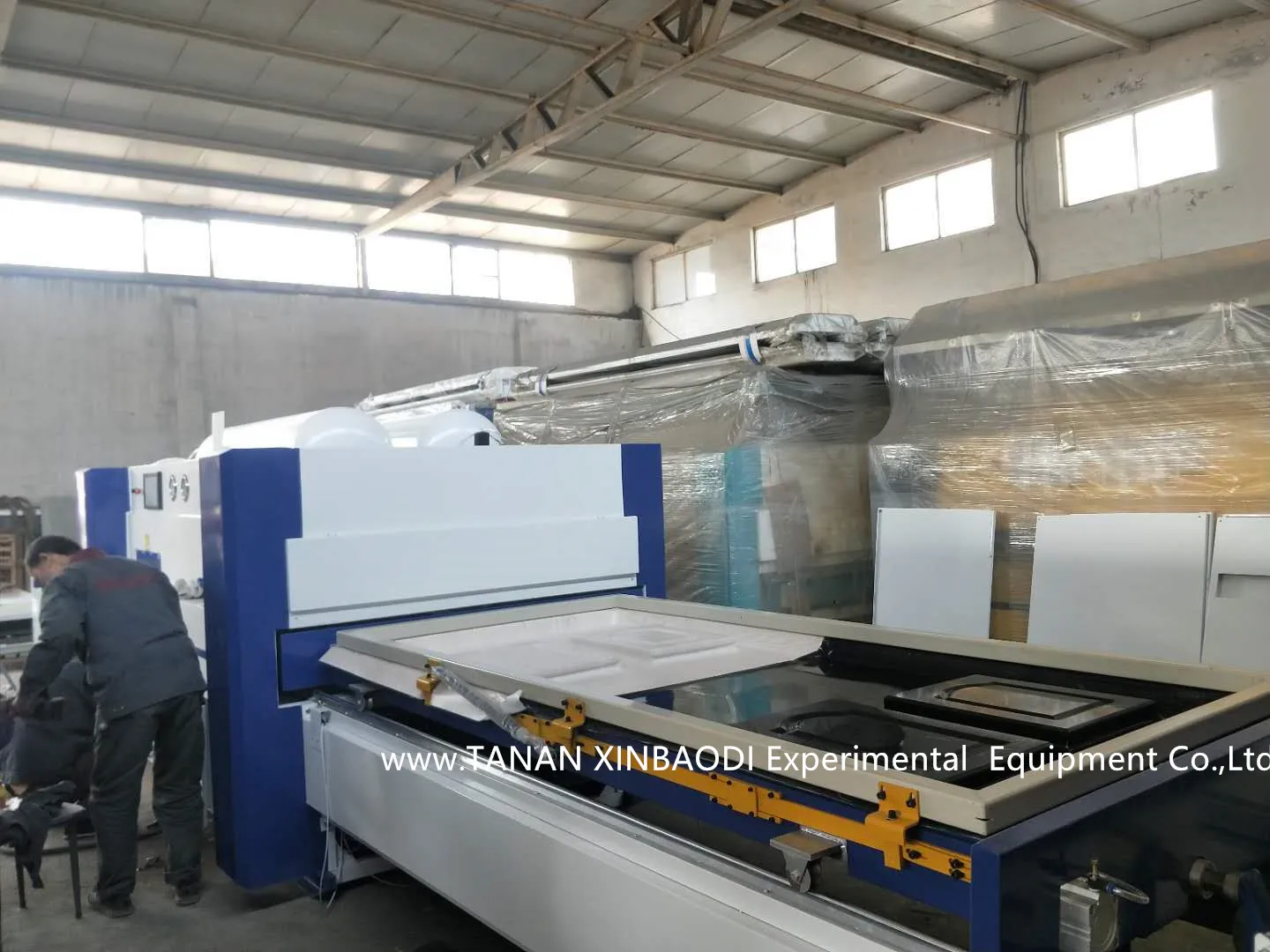 Деревянная мебель пленка ПВХ вакуумный мембранный пресс-машина для МДФ двери шкафа вставки ПВХ материал