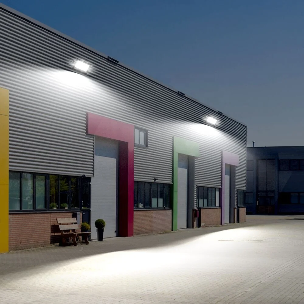 VAKESUN factory direct sale high lumen outdoor waterproof Ip66 100w 300w slim solar led flood light