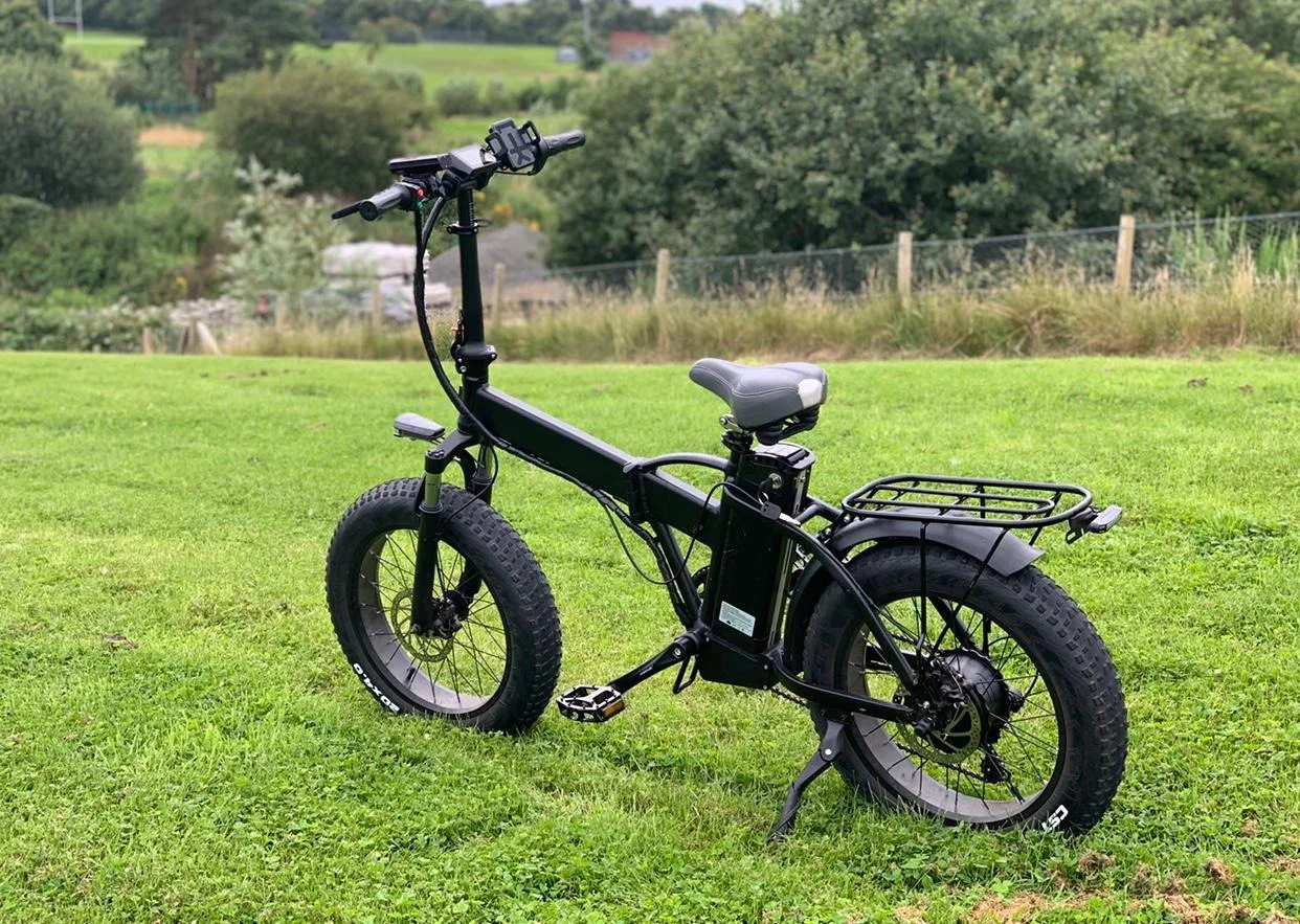 Склад ЕС секундная стрелка фэт складной электрический велосипед 48V 750W 15AH бесщеточный двигатель с толстыми покрышками используется Электрический способный преодолевать Броды для продажи