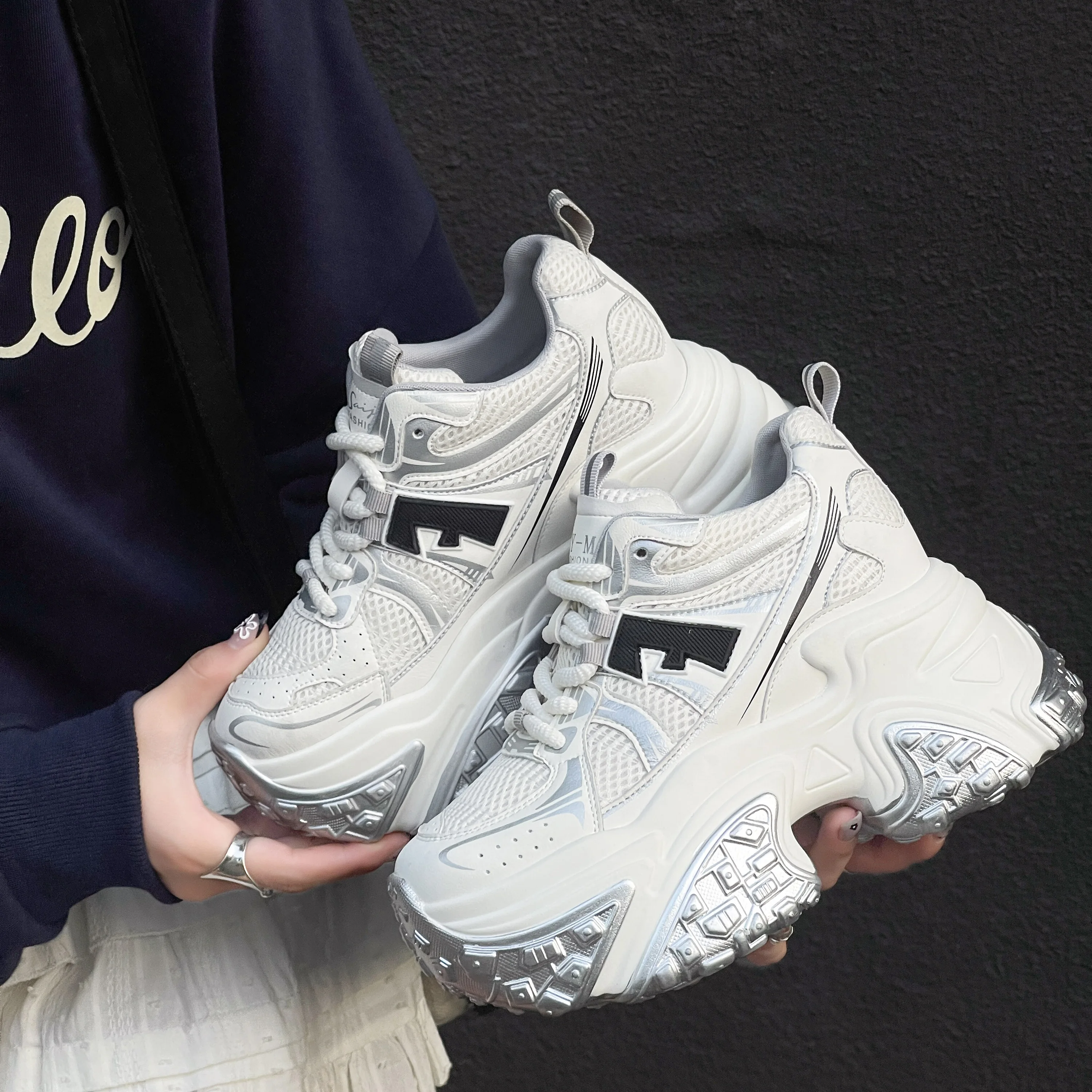 Casual Shoes Fashion Designer Laced Wedge Hidden Heels Platform Sneakers Lady Casual Shoes