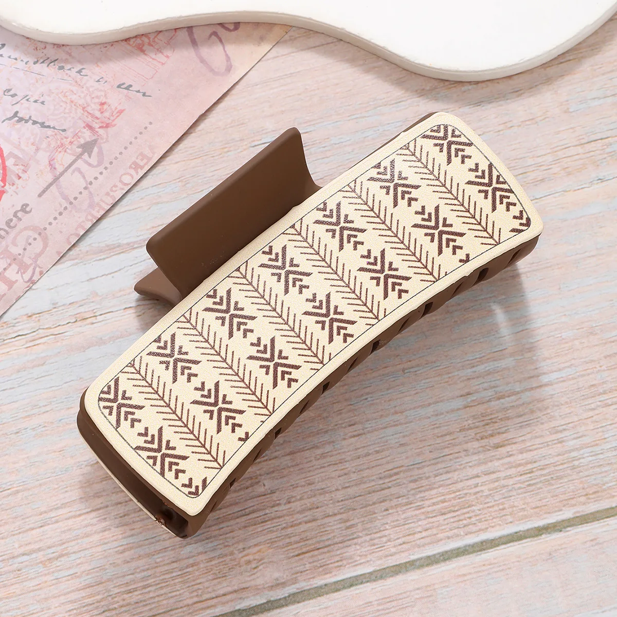 Western Cowboy Style Pu Leather Sunflower Cow Printed Large Grab Clip For Cowgirls Gift Geometric Pattern Acrylic Hair Claw