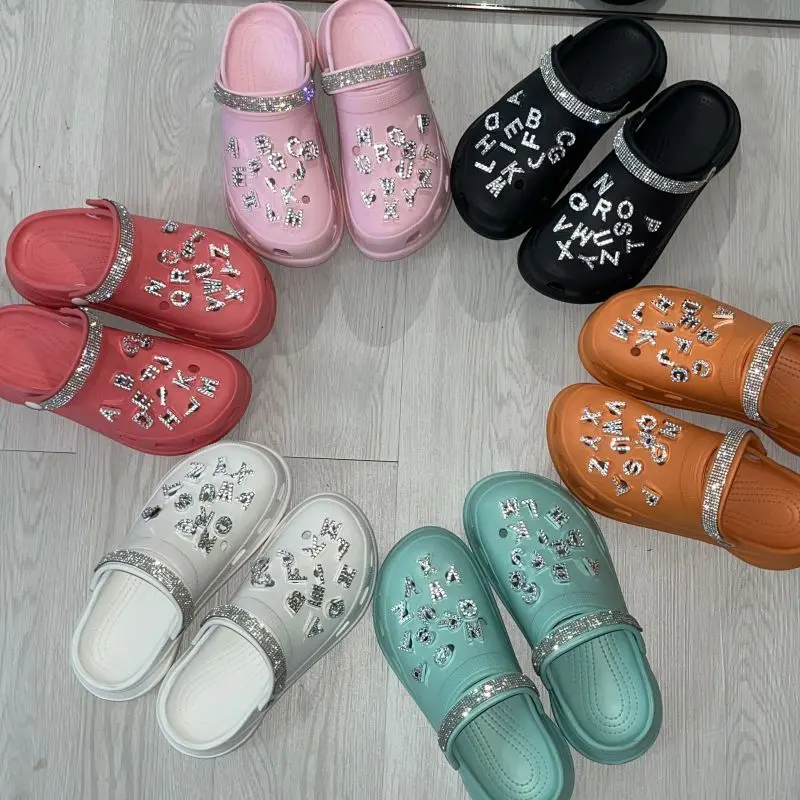 Trendy Beach women And Men EVA Clog Sandals Accept customization  Breathable Non-slip zandalias mujer Bling  Letter Charms