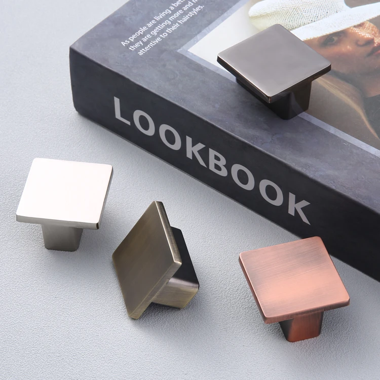 Самая популярная в Китае Высококачественная Золотая квадратная дверная ручка из цинкового сплава для ящиков шкафов.