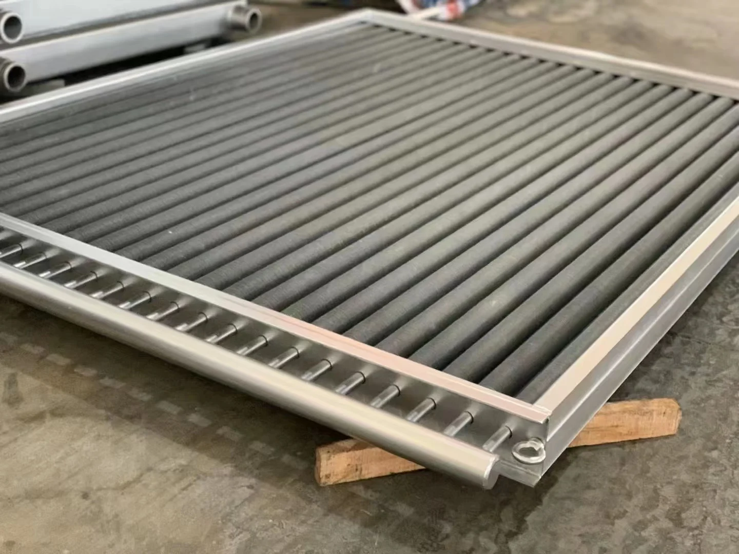 High Frequency Welded Finned Tube And Stainless Steel Tube With Aluminium Fins For Cooler Or Heat Exchange Parts