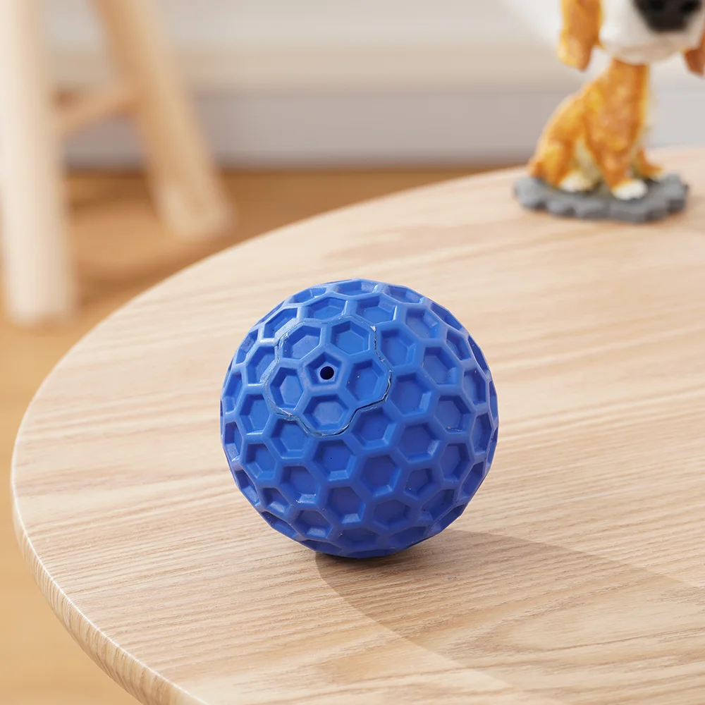 Amazon Interactive Durable Strong Dog Bite interactive pet toy Ball Rubber Chew Toy Ball Squeaky dog toy ball