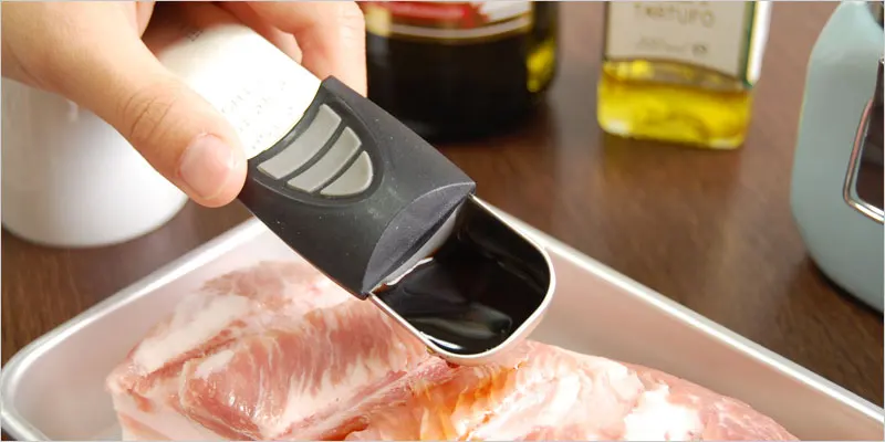 
Amazon Hot Sale Metal Adjustable Measuring Spoon With Double Head 