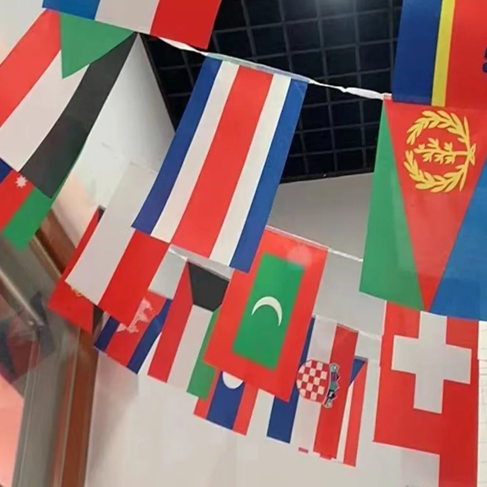 Fast delivery factory custom string flag letters fabric festive flags small on a string japanese anime string flag