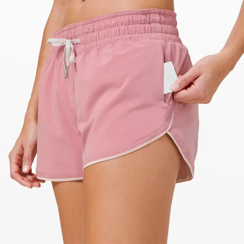 2020 New Pink Leisure Spandex Woman Training Jogger Workout Shorts with Pockets