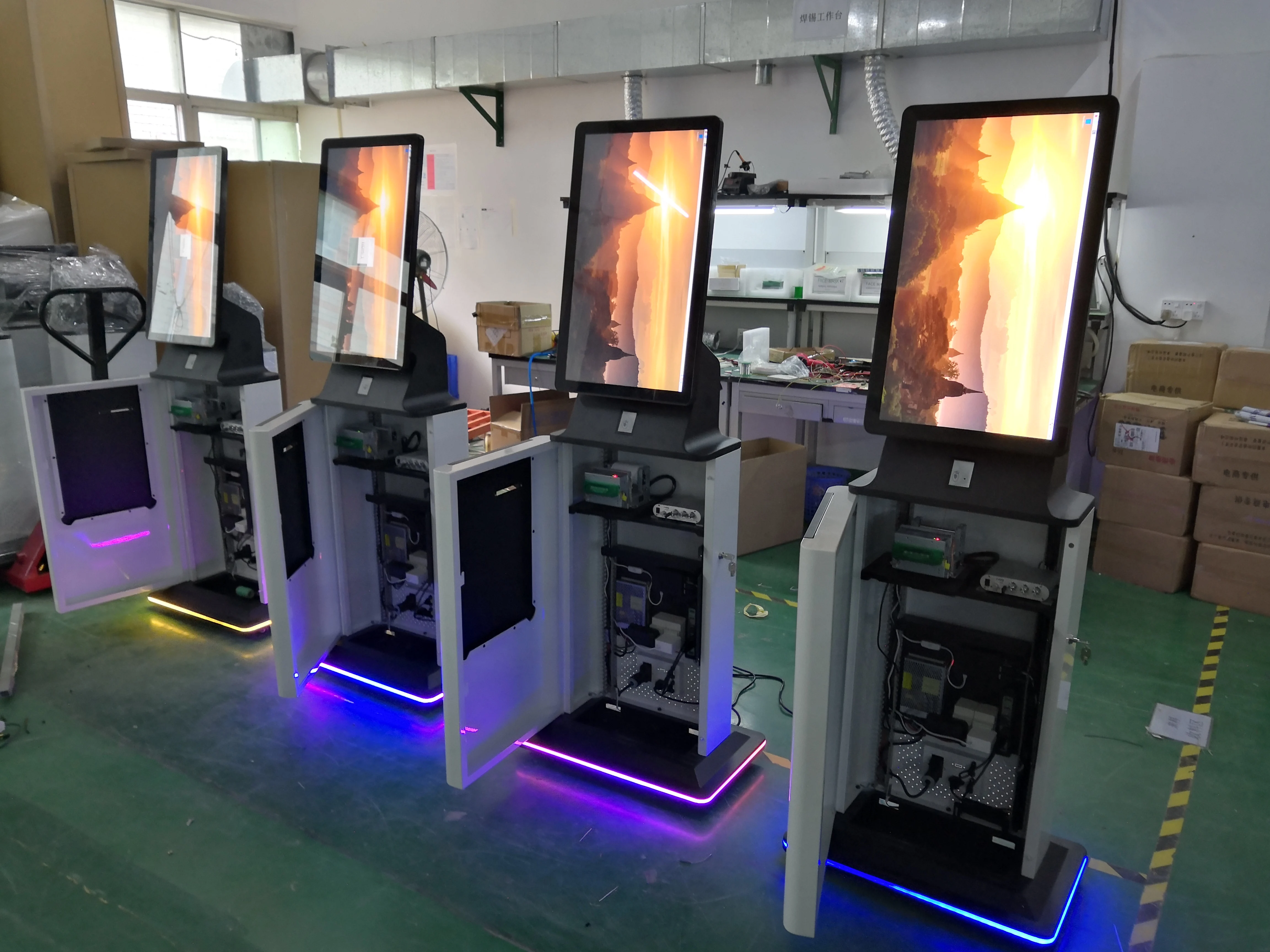 Crtly Ticket Dispensing Shopping Mall Cinema Cashless Self Service Kiosk Ticket Vending Information OEM Machine
