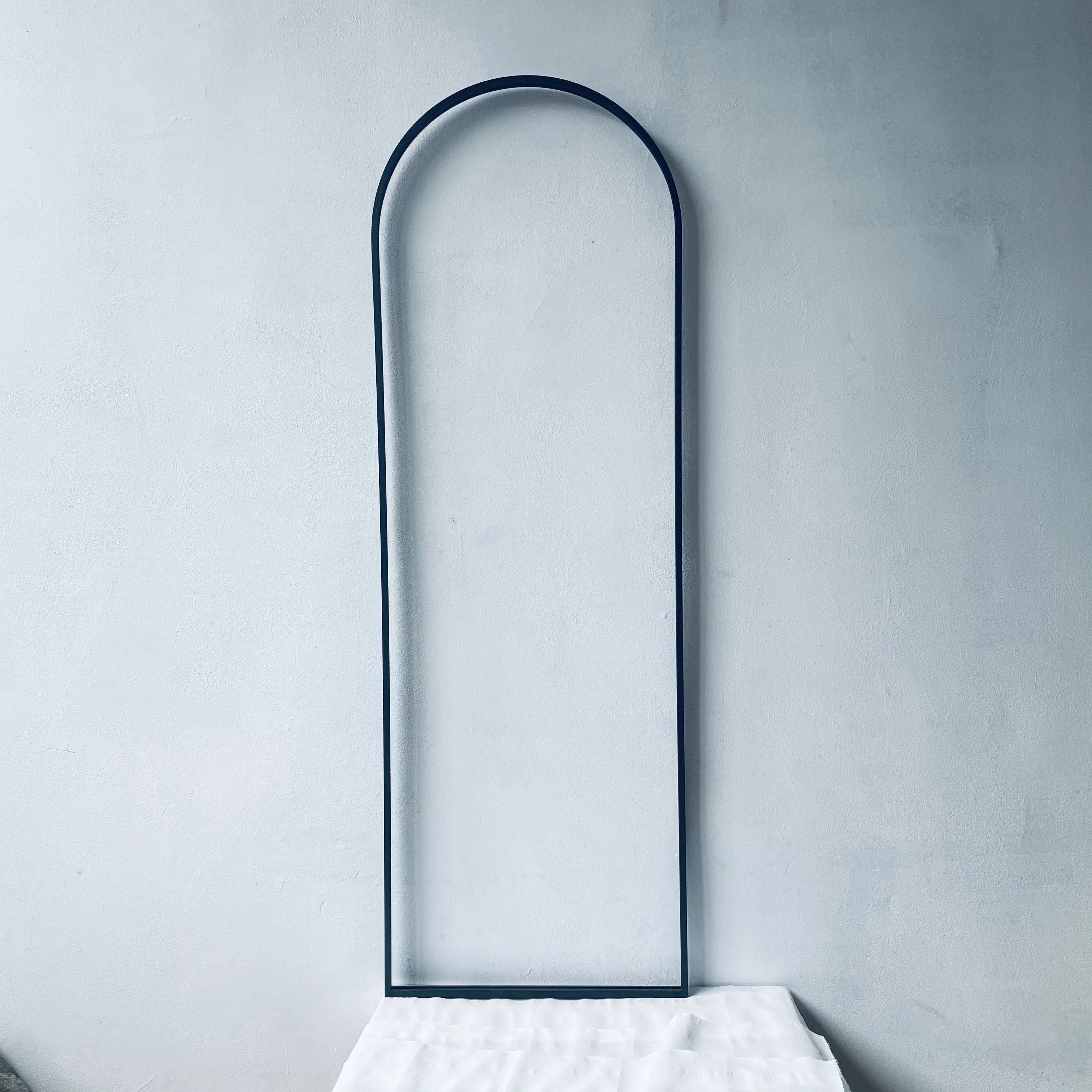 Durable Aluminum Arch Frame Black Perfect for Outdoor Events Offering Stylish Design and Sturdy Support