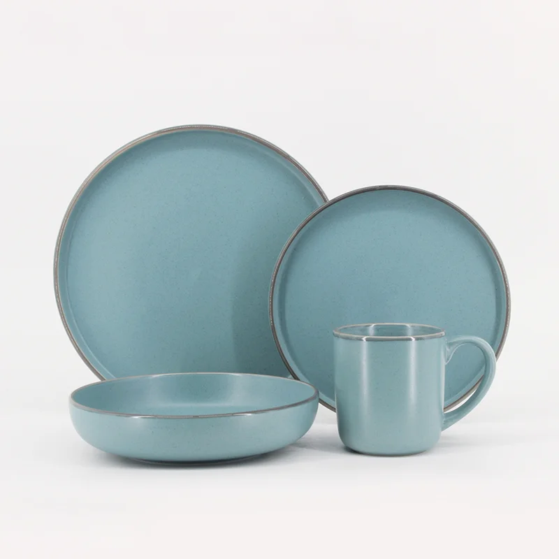 Красочные наборы тарелок оптовая продажа столовых приборов неглазурованная керамическая тарелка