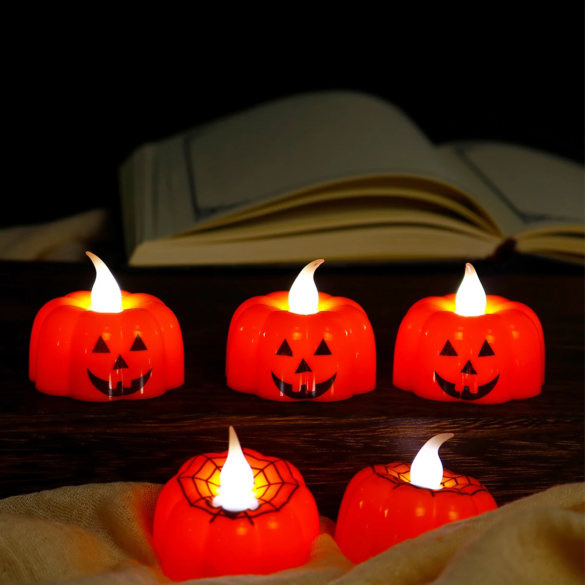 Led Pumpkin Shaped Tealight With Smile Pattern Electronic Flameless Candle Holiday Decoration Halloween Decorative Candle