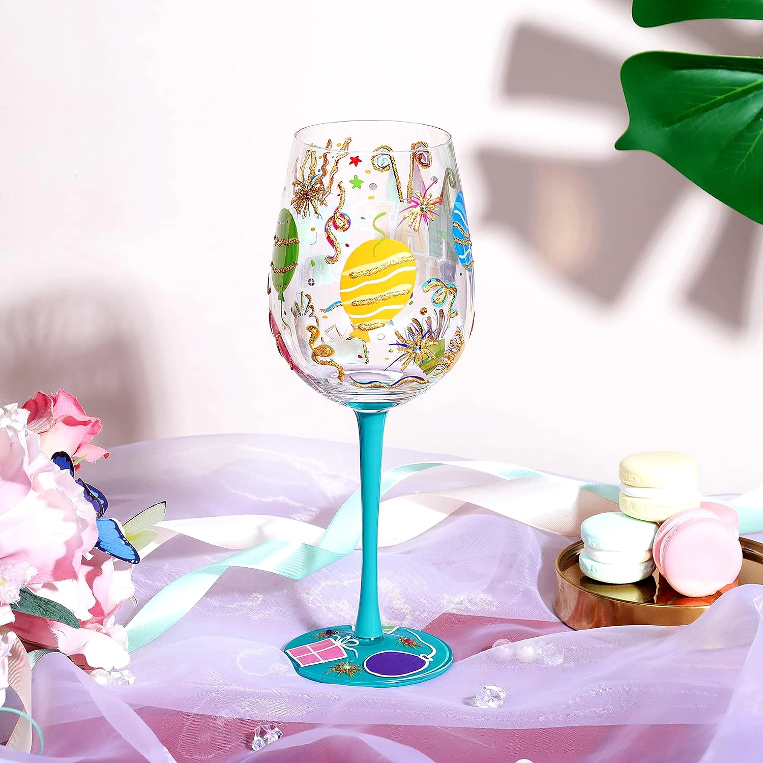 Fancy Exquisite Design Important Holiday Wine Glass Wine Cup Custom Luxury Color Wine Glasses Hand Painted Glass For Wedding