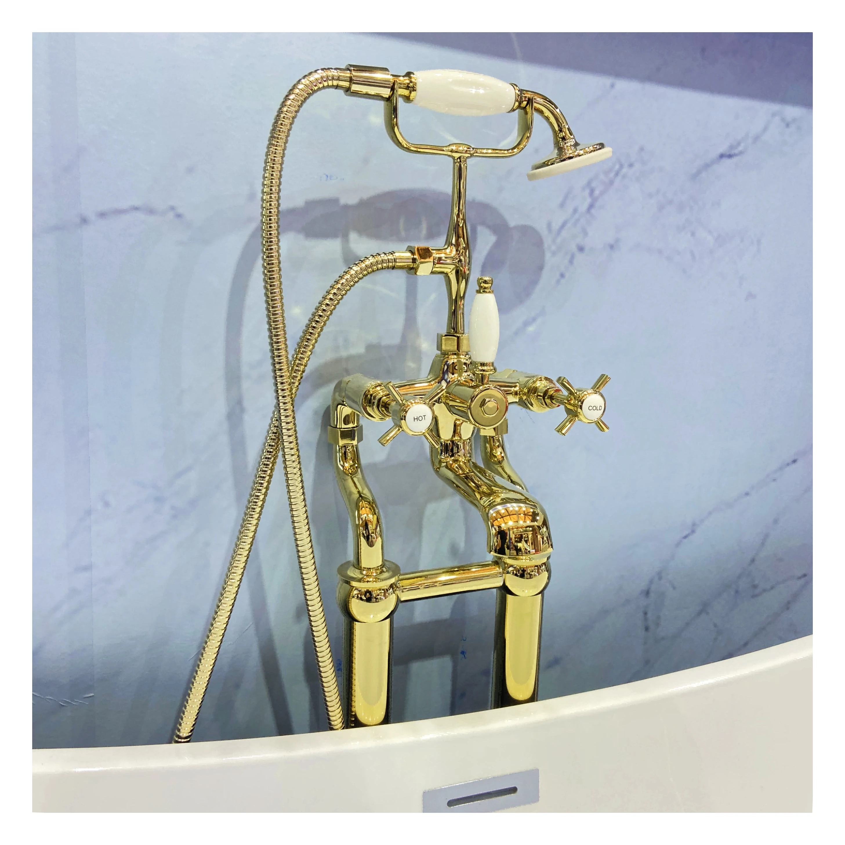 Factory sell European style Floor Mounted brass Bathtub Faucet Bathroom Tub Luxury gold bathroom taps and mixers for hotel