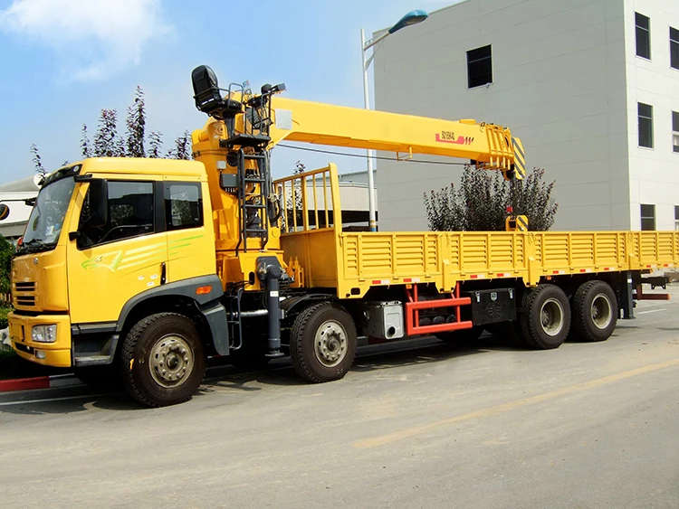 SQ10SK3Q 10 Ton 8.5 T Unic Boom Truck Mounted Crane With Low Price