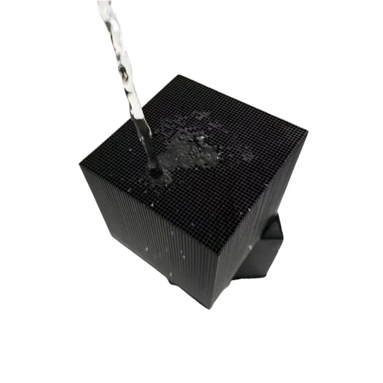 High quality 800 iodine value waterproof honeycomb activated carbon for water treatment