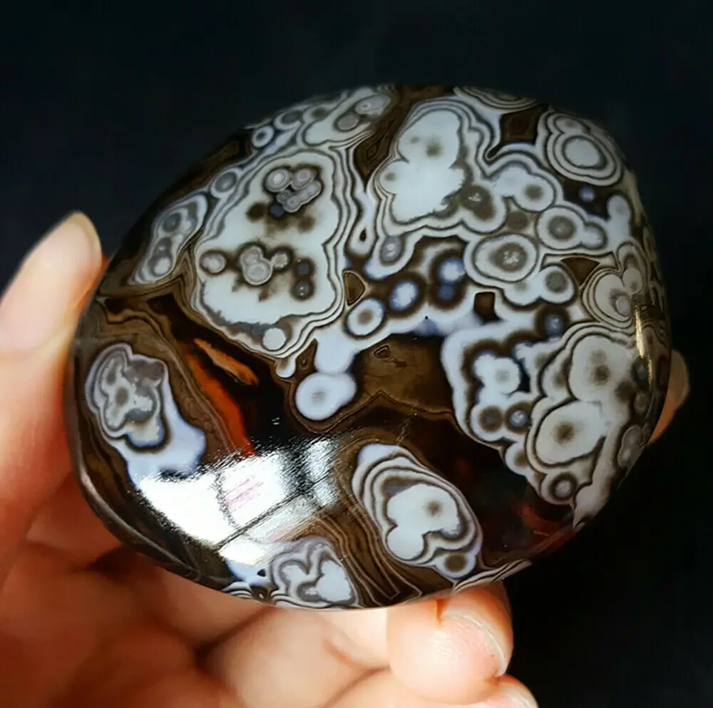 
Madagascar Natural Polished Banded Agate Healing Crystal Wrapped Silk Agate Crystal 