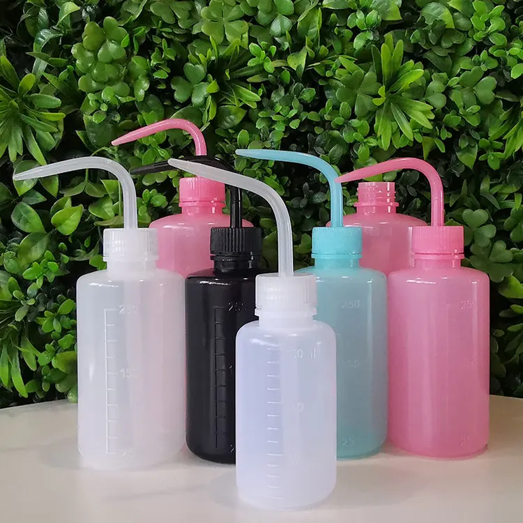 150ml/25ML/500ML/1000ML plastic squeeze bottle laboratory tattoo eyelash cleaning rinse bottle curved mouth plant watering pot